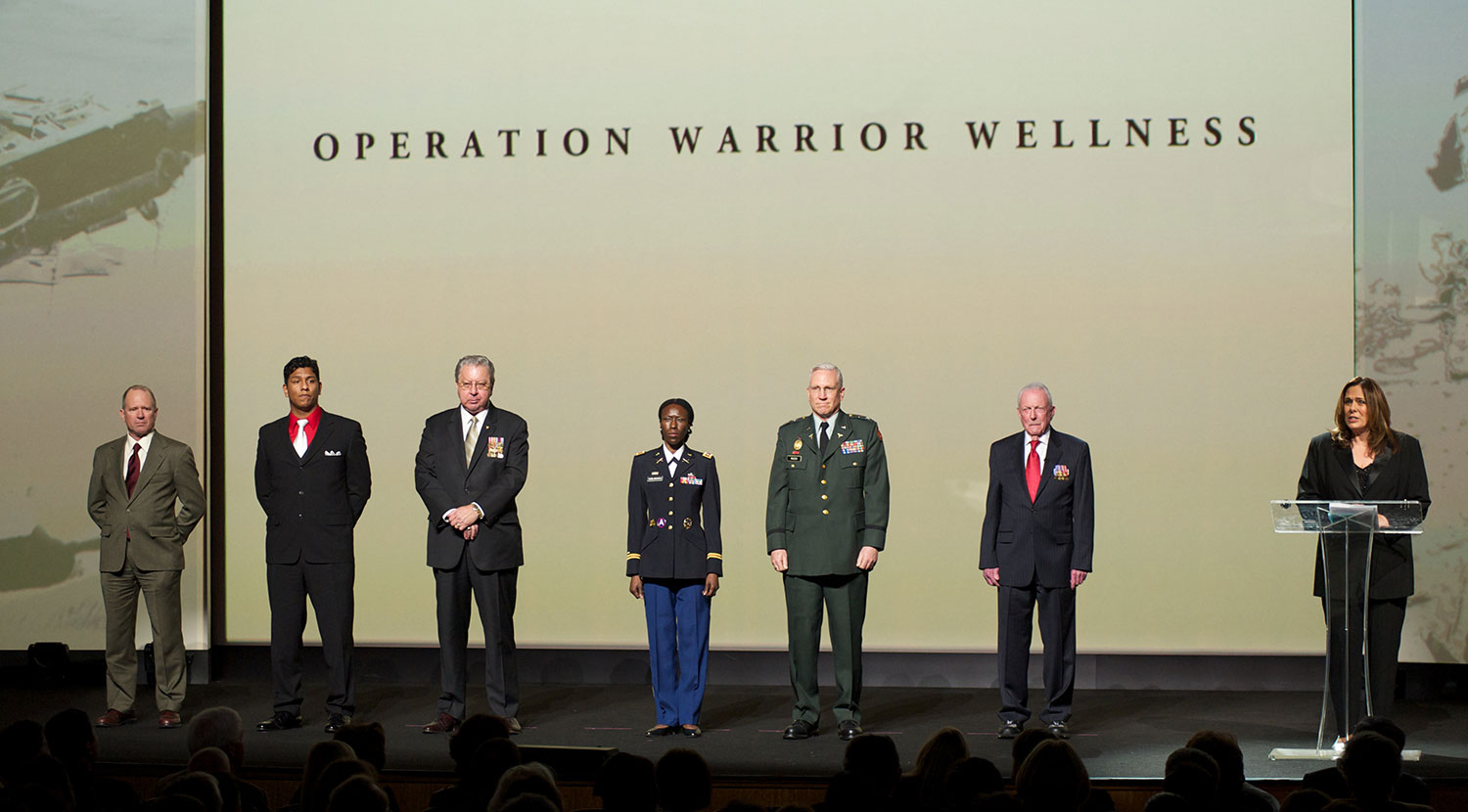 CNN anchor Candy Crowley stands with the leaders of Operation Warrior Wellness, the veterans division of the David Lynch Foundation